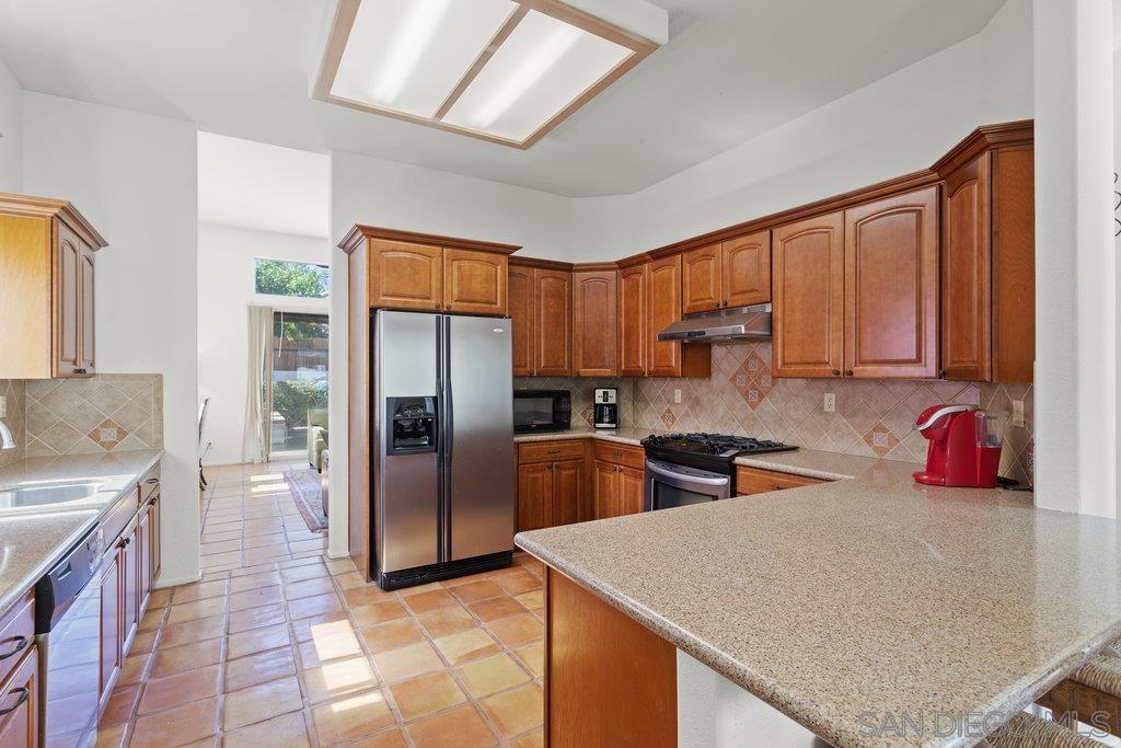 54815 Avenida Vallejo