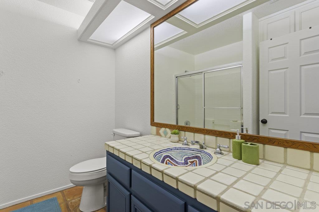 54815 Avenida Vallejo