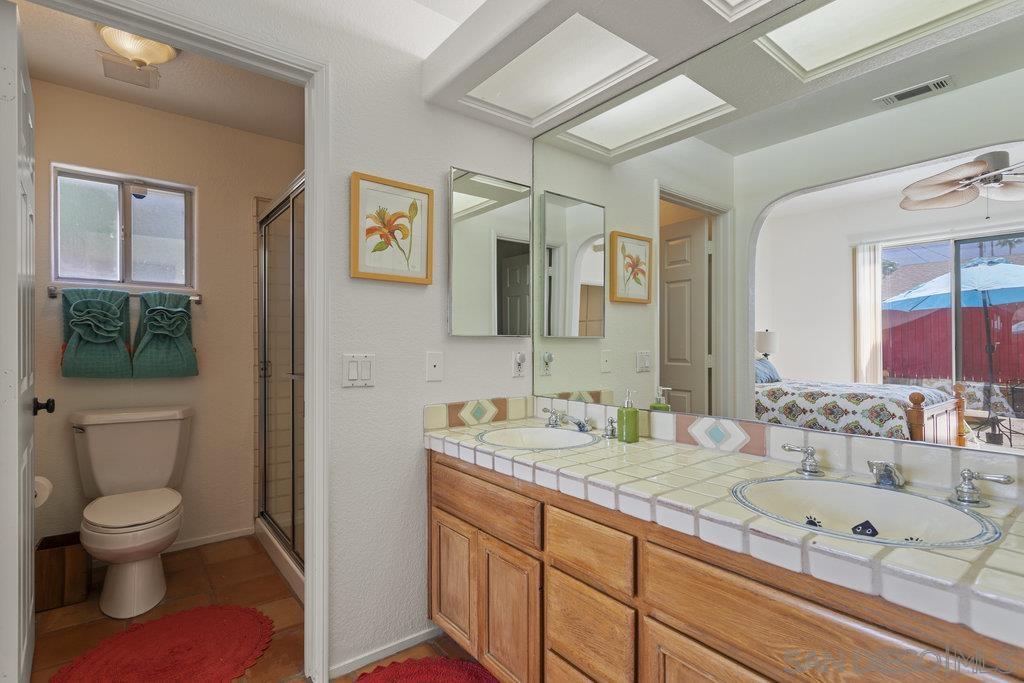 54815 Avenida Vallejo