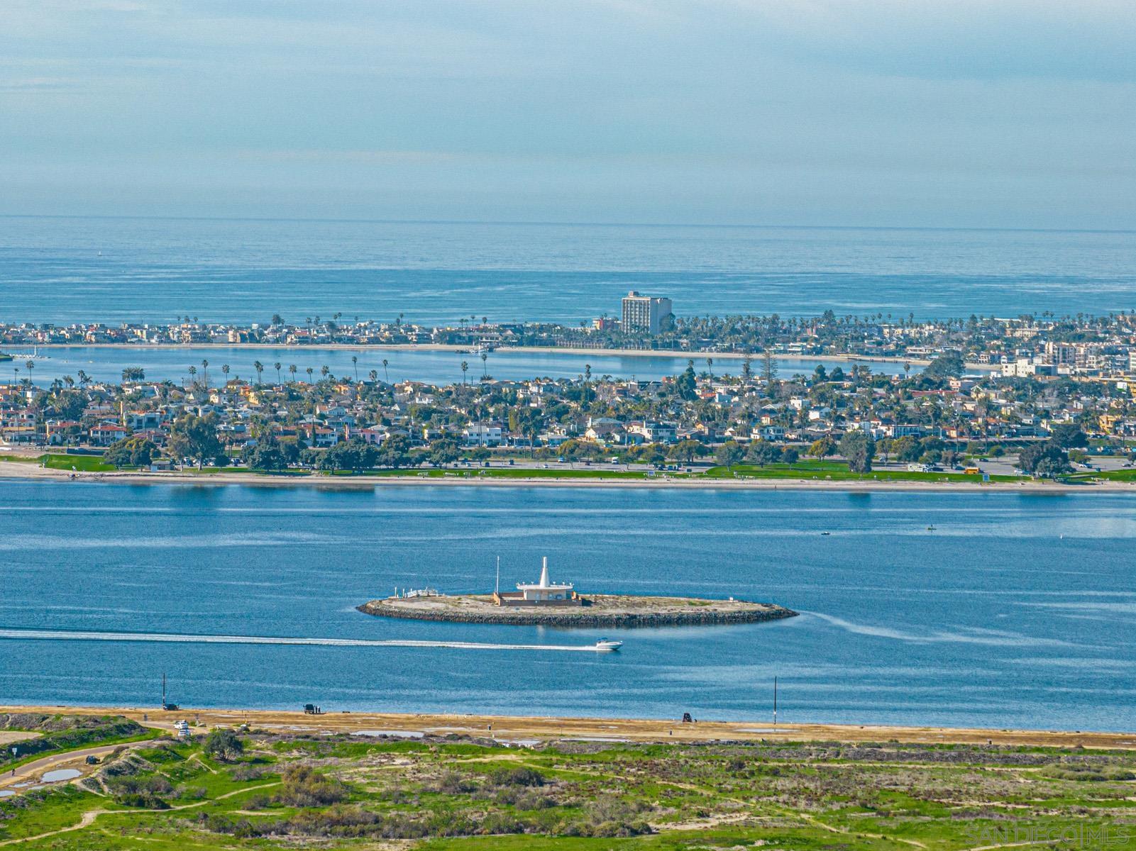 4235 Asher St Unit: 42