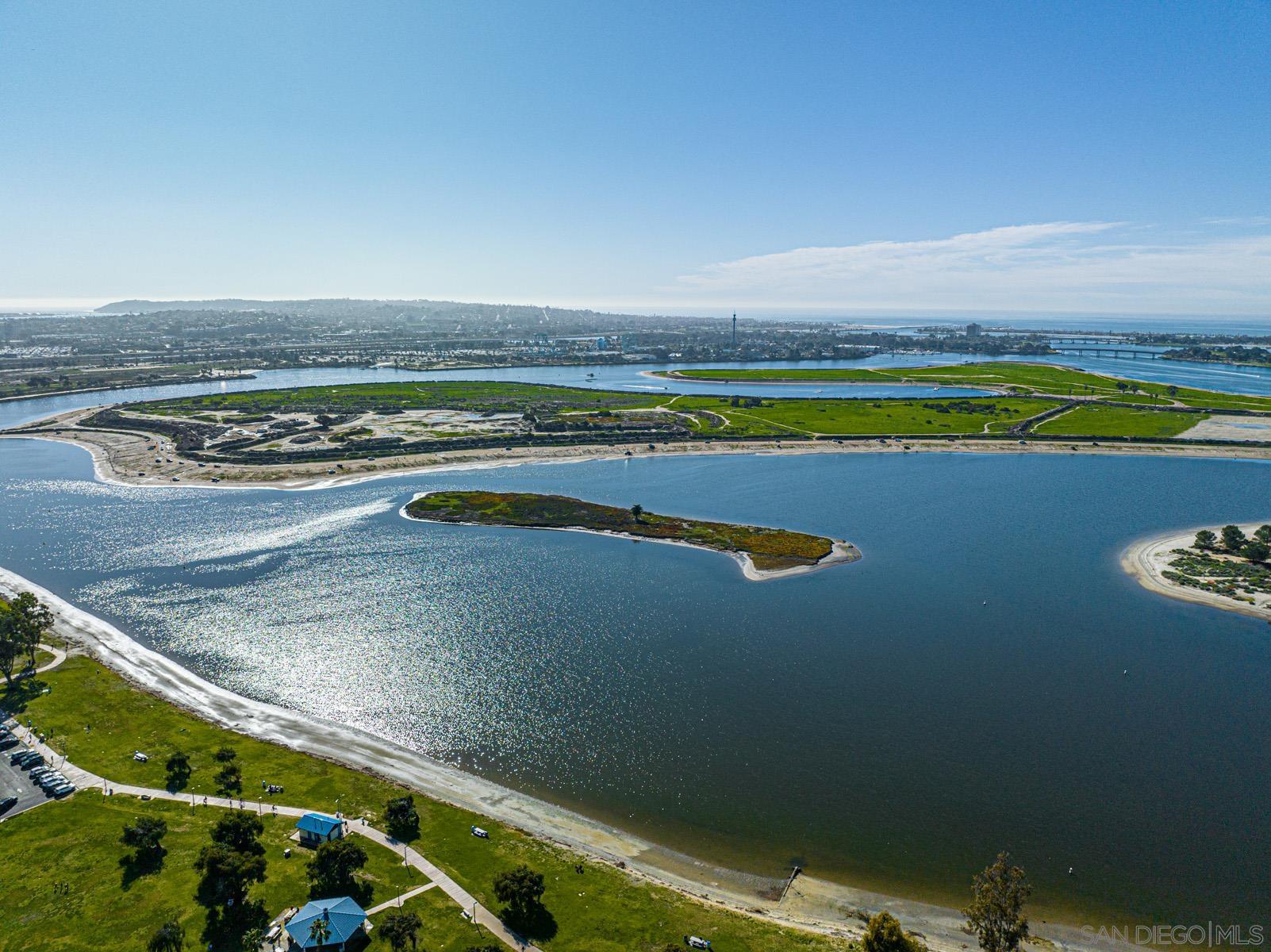 4235 Asher St Unit: 42