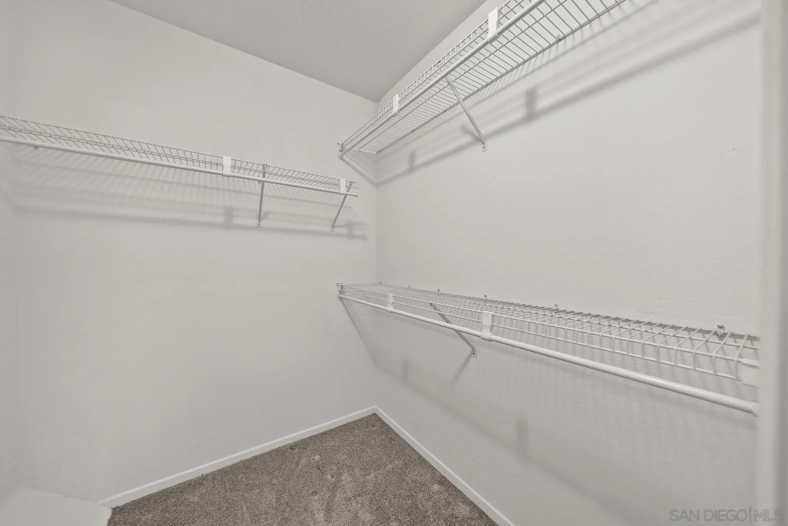 12040 Tivoli Park Row Unit: 3