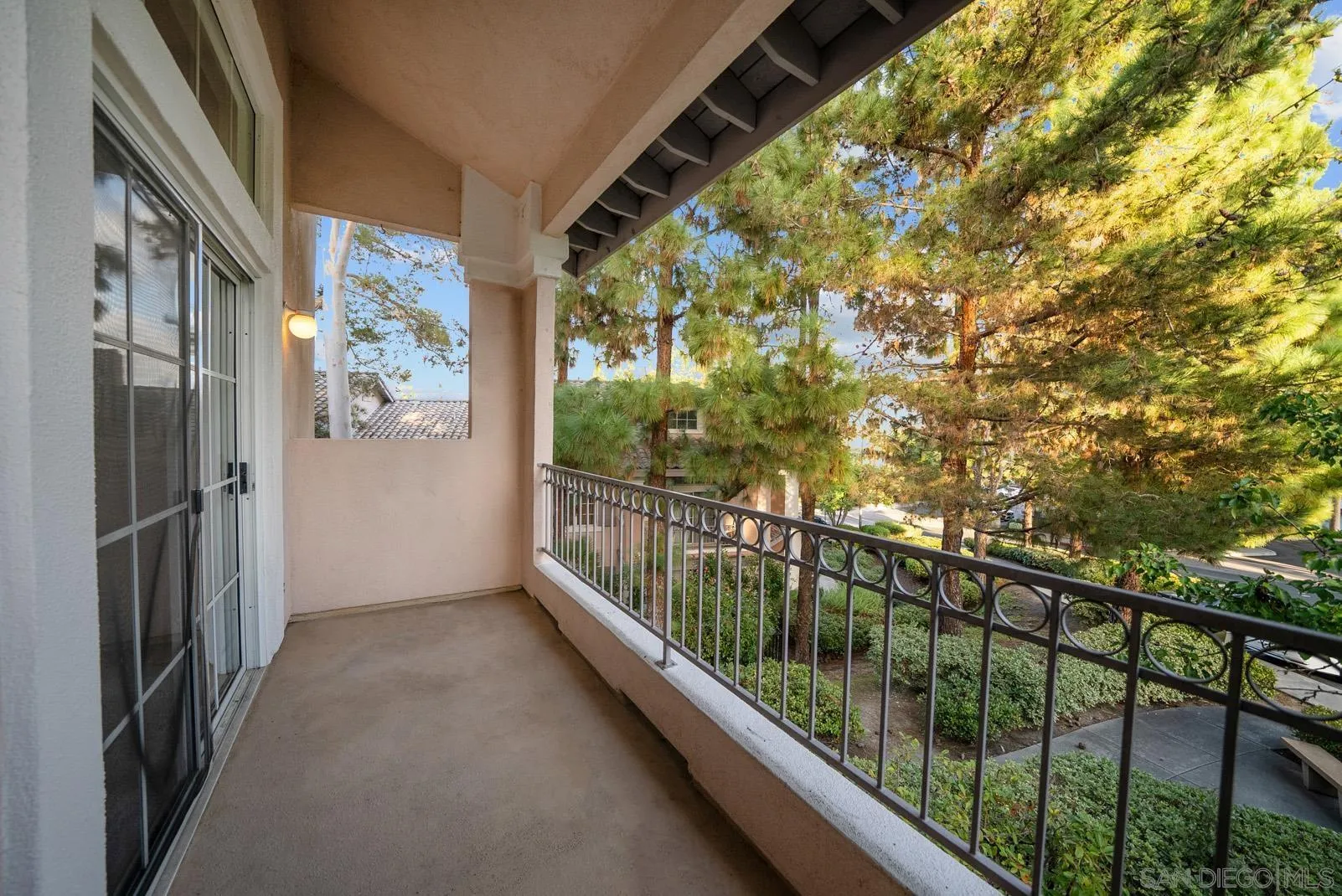 12040 Tivoli Park Row Unit: 3