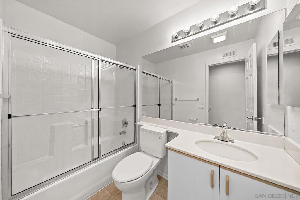 12040 Tivoli Park Row 3