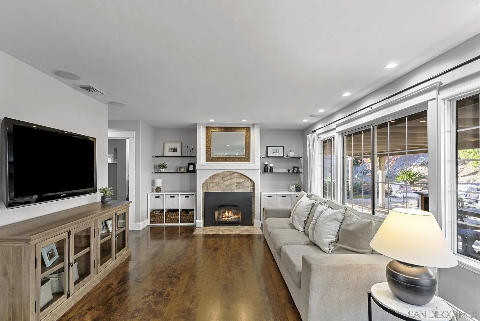 2506 Avenida Ocotillo