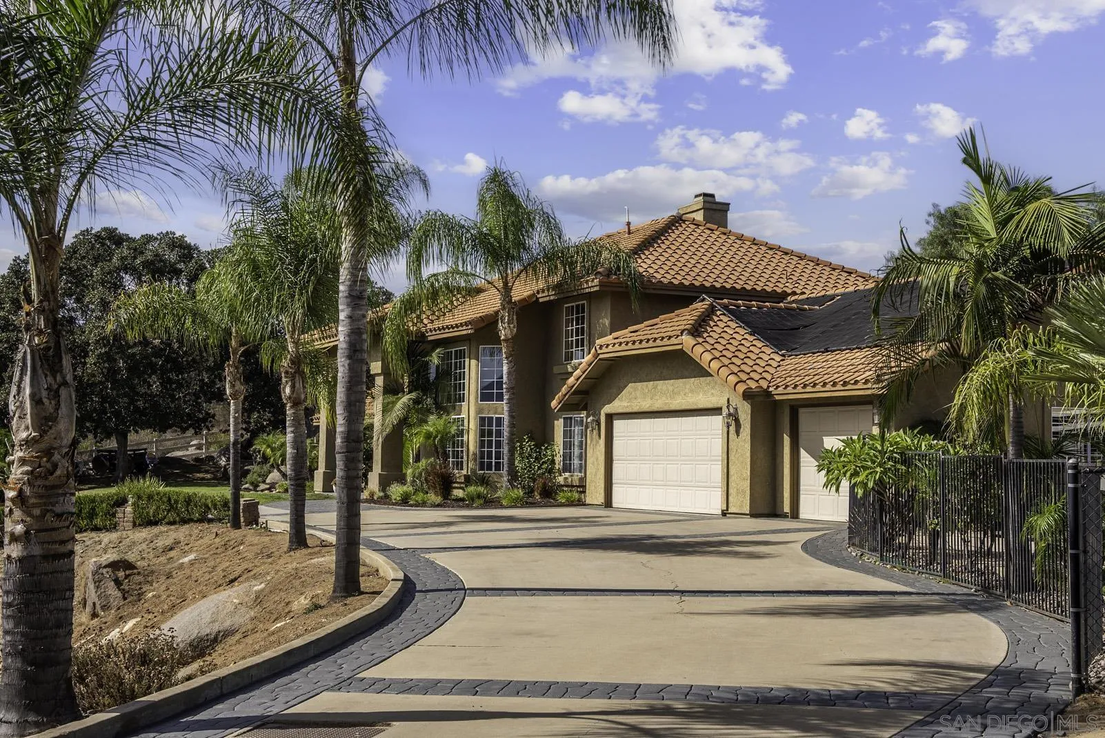 2506 Avenida Ocotillo