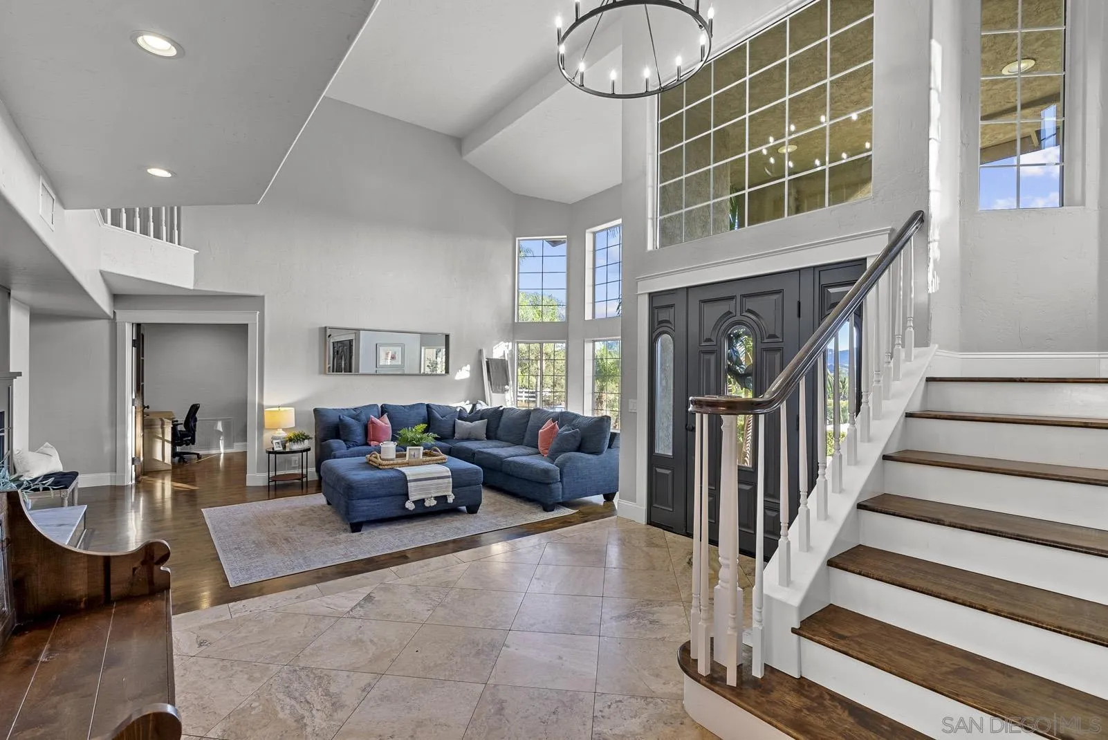 2506 Avenida Ocotillo