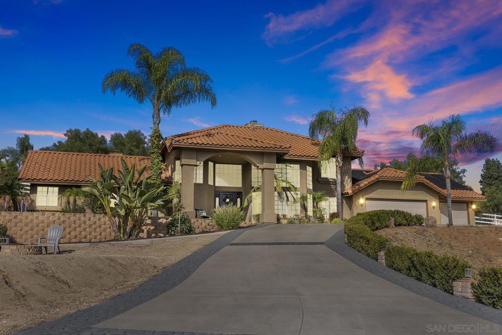 2506 Avenida Ocotillo