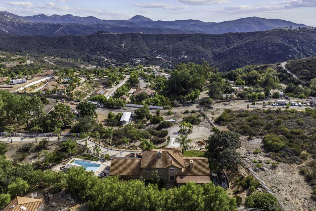 2506 Avenida Ocotillo