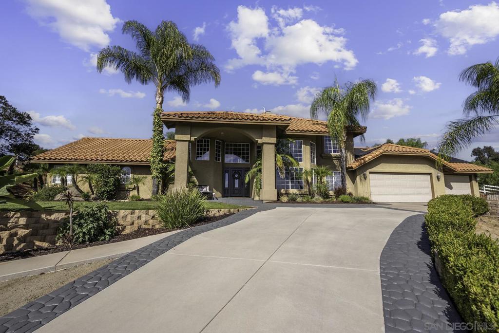 2506 Avenida Ocotillo