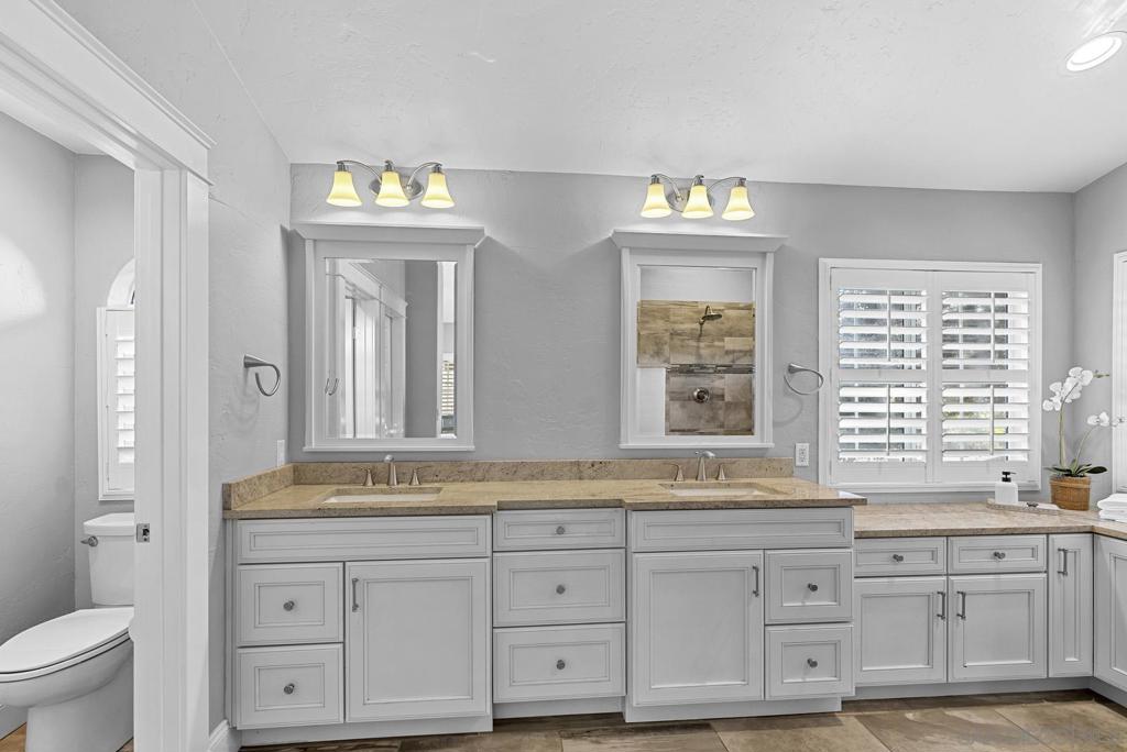 2506 Avenida Ocotillo