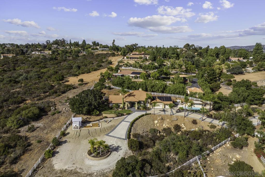 2506 Avenida Ocotillo