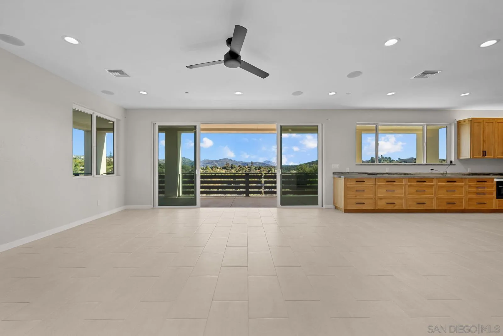 2908 Calle Caleta Viejas