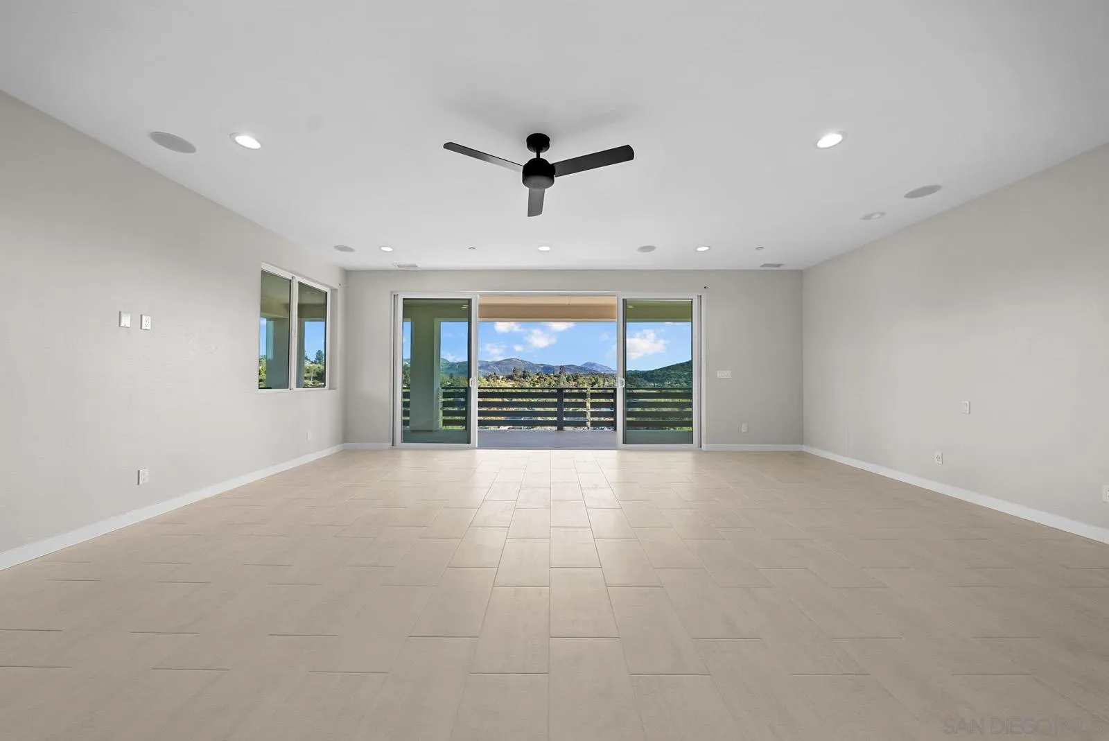 2908 Calle Caleta Viejas