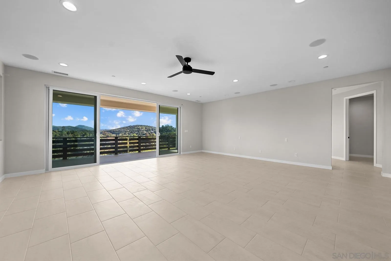 2908 Calle Caleta Viejas