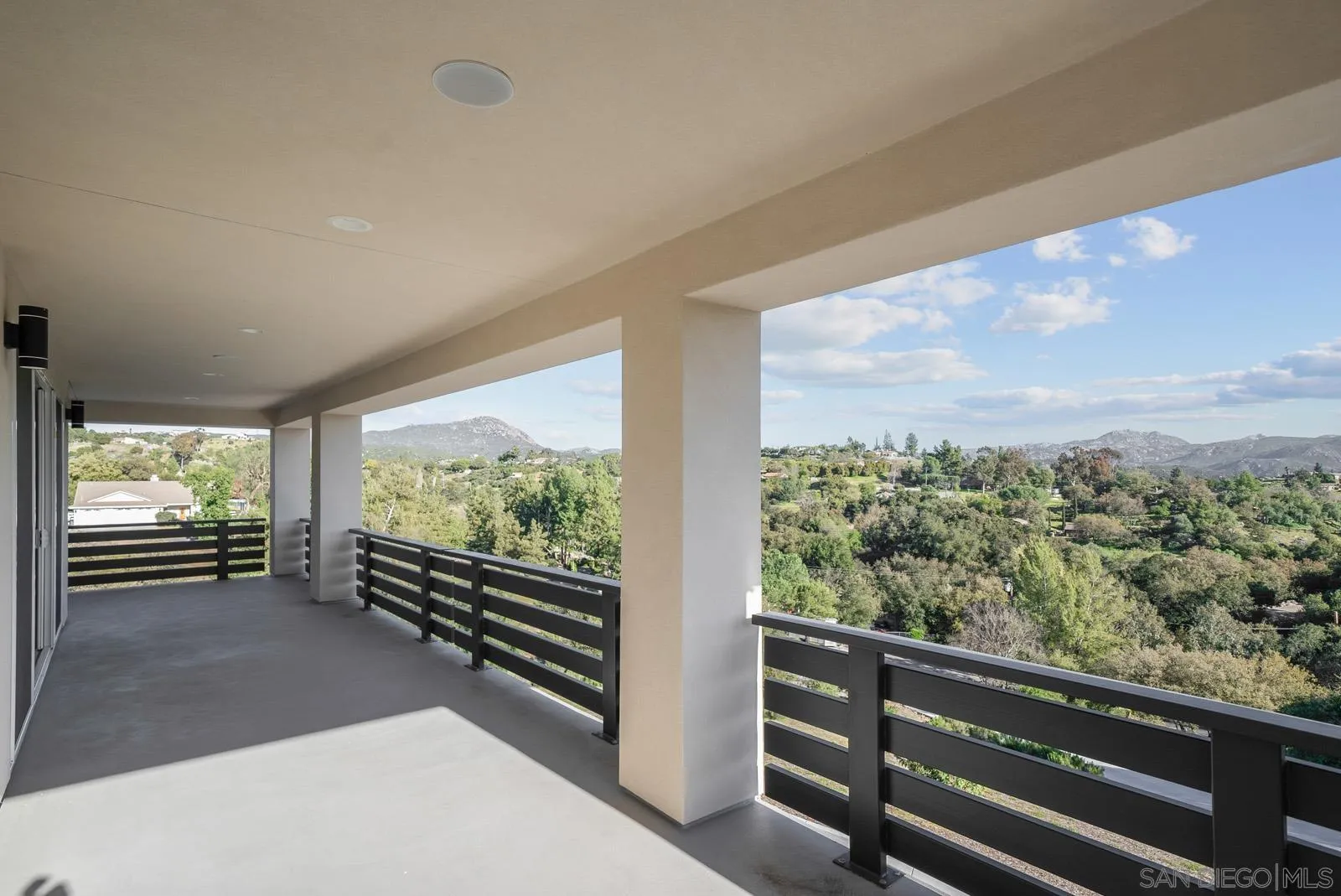 2908 Calle Caleta Viejas