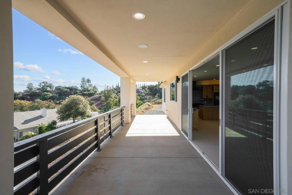 2908 Calle Caleta Viejas