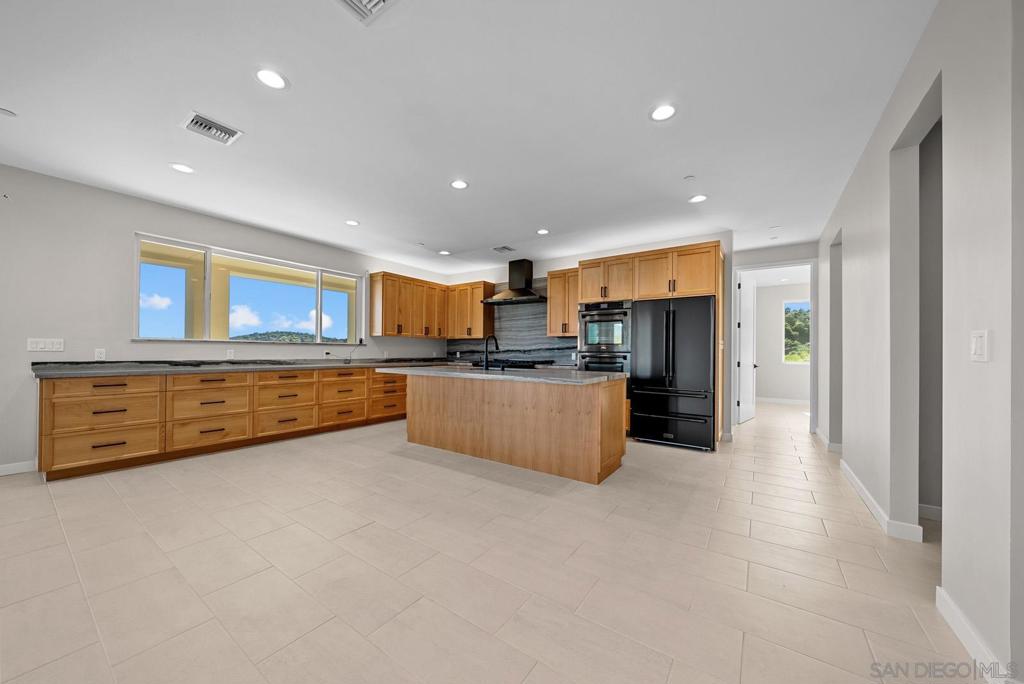 2908 Calle Caleta Viejas