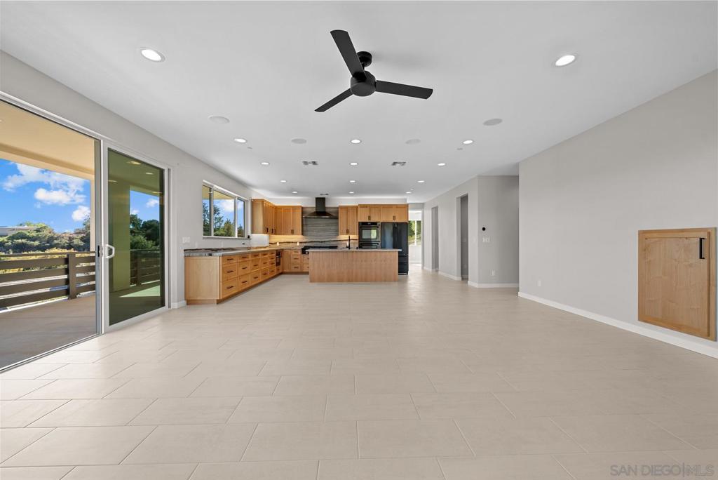 2908 Calle Caleta Viejas