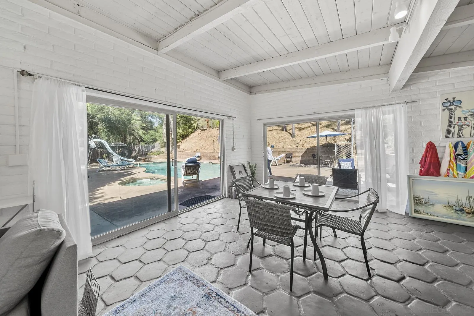 5816 Stallion Oaks Rd