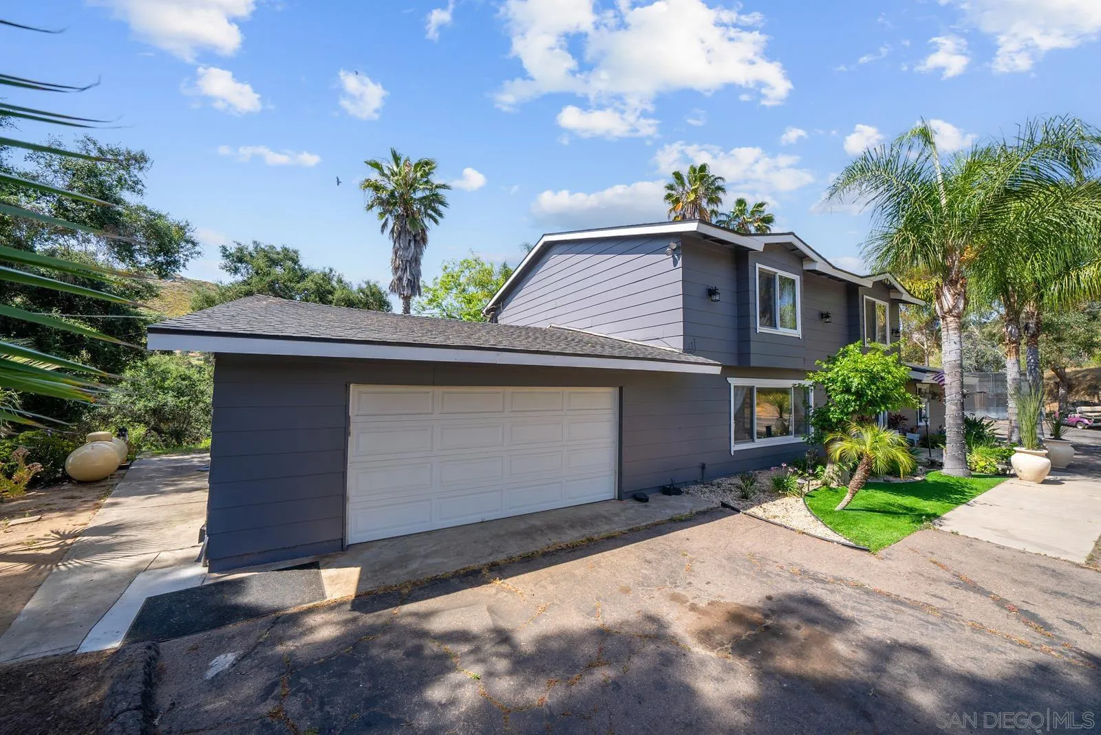 5816 Stallion Oaks Rd