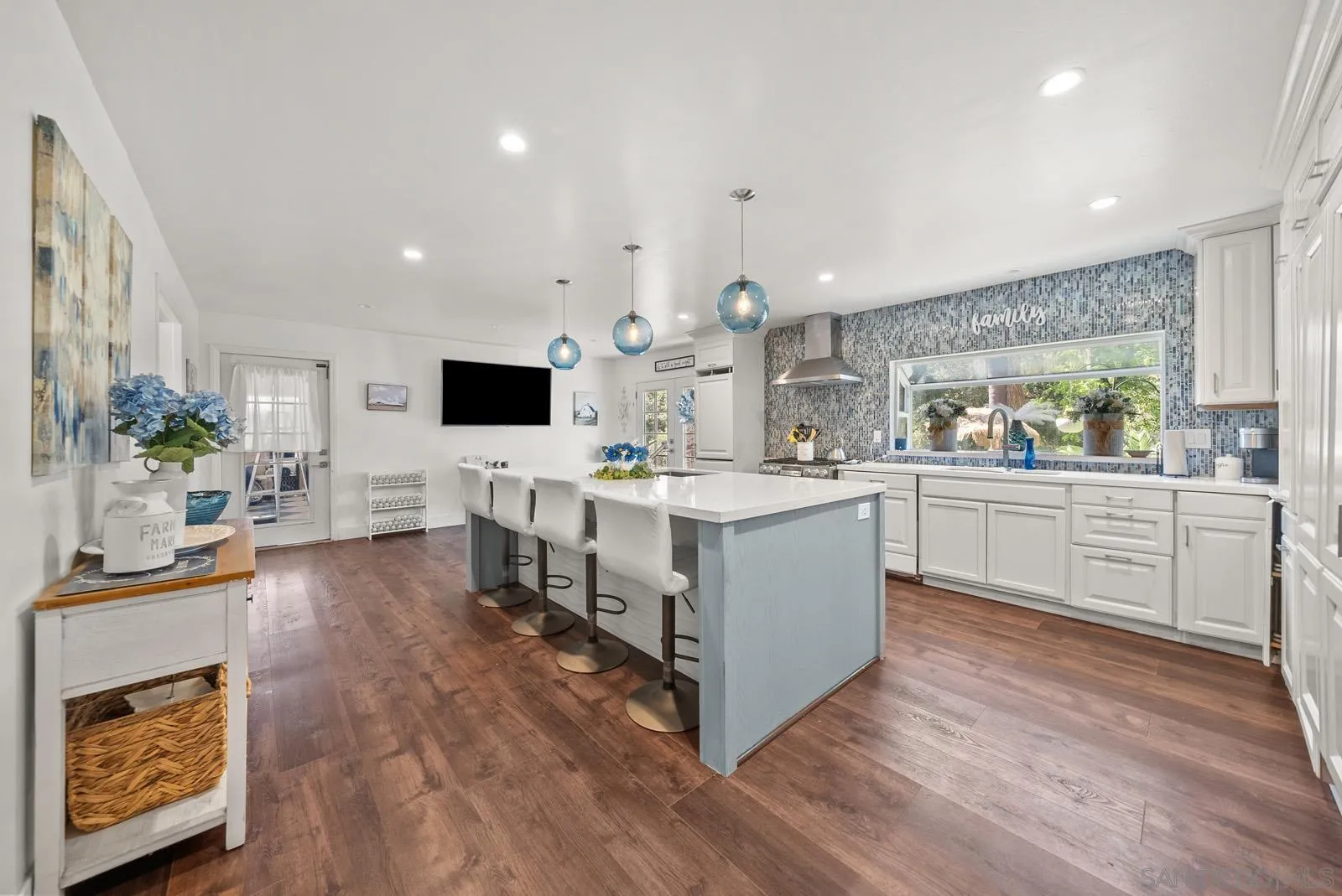 5816 Stallion Oaks Rd