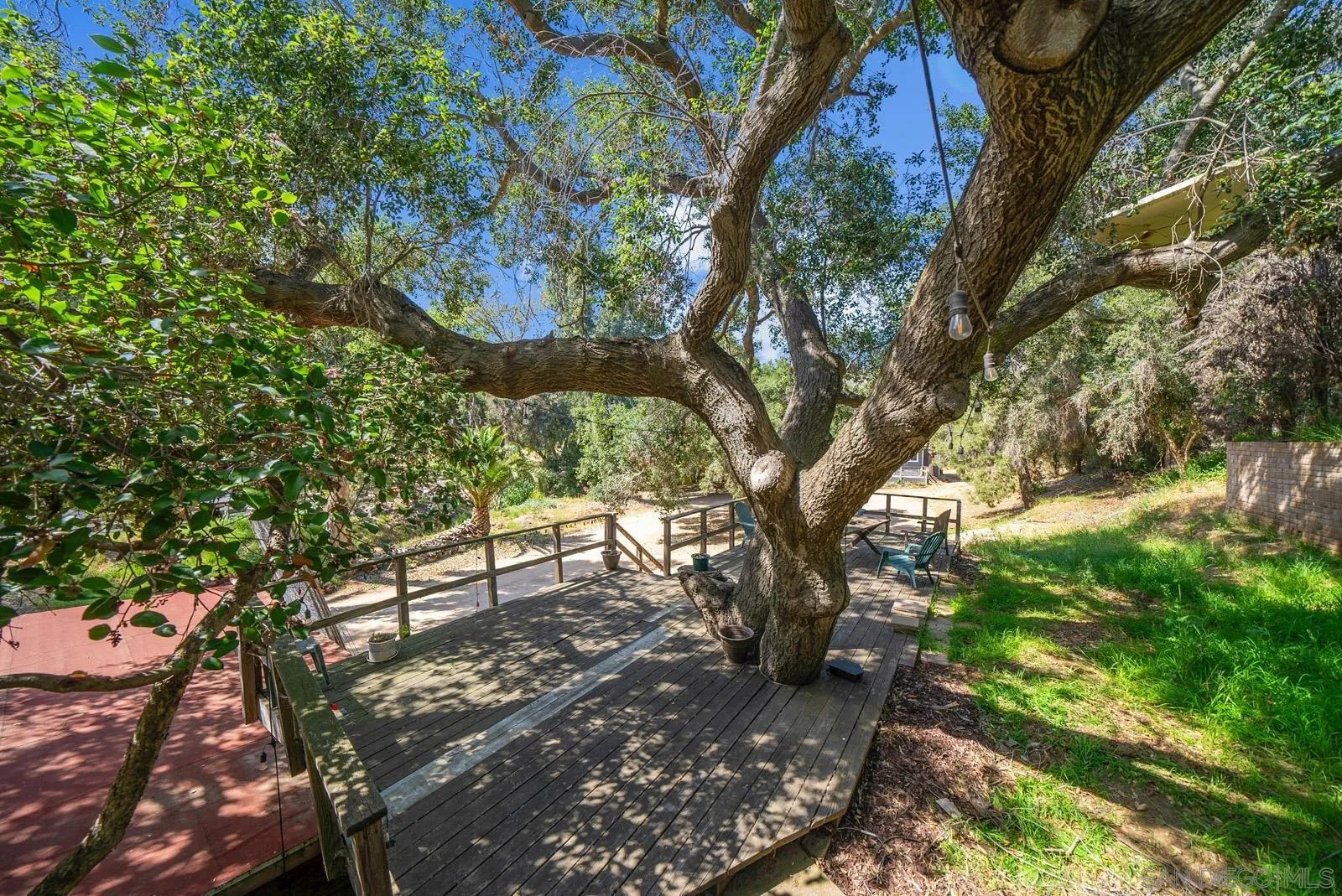 5816 Stallion Oaks Rd