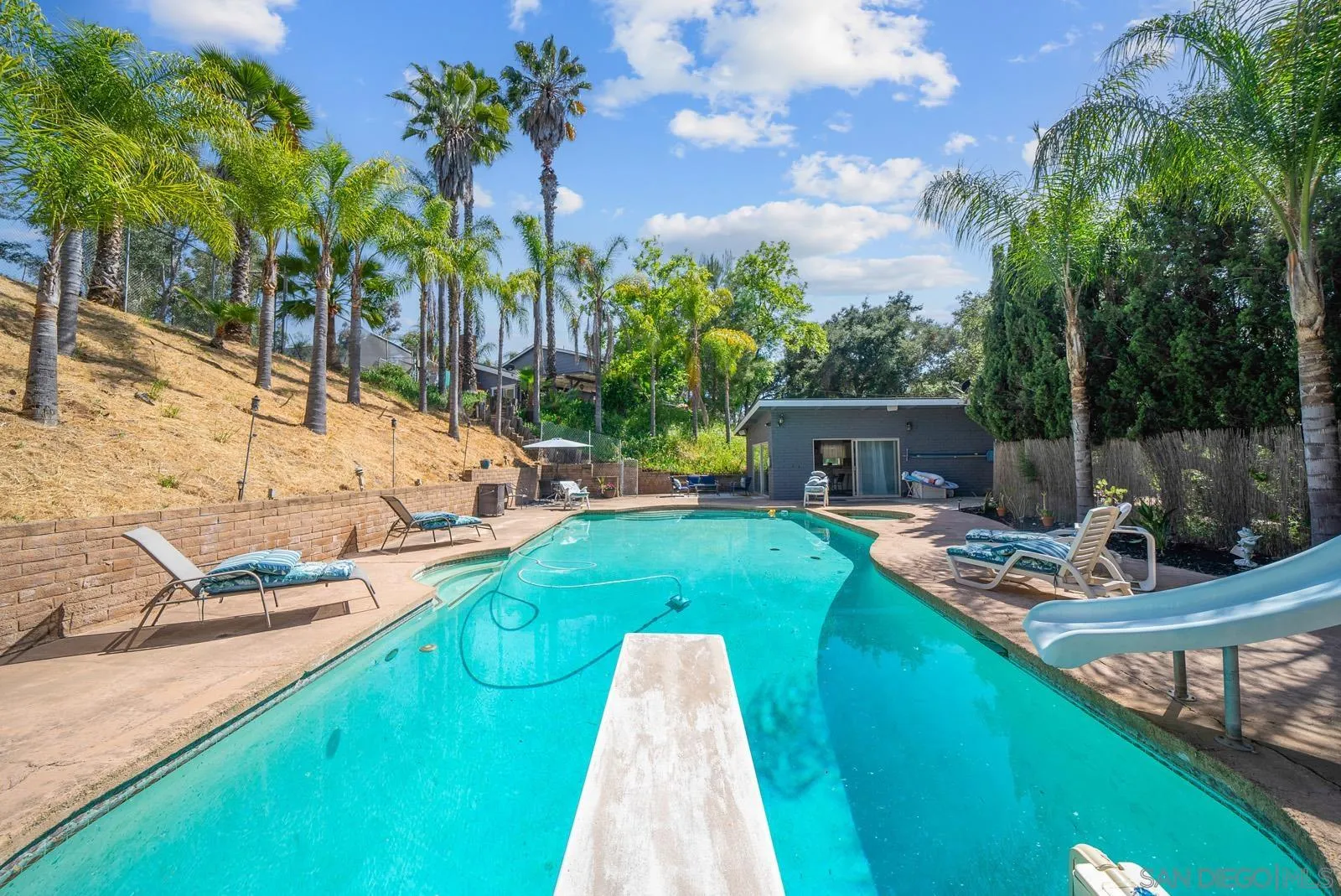 5816 Stallion Oaks Rd