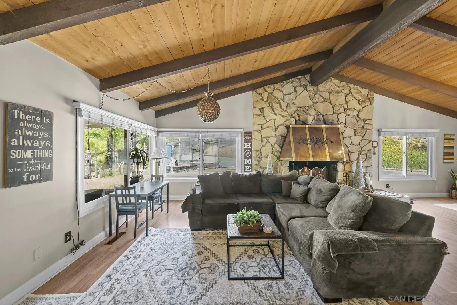 5816 Stallion Oaks Rd