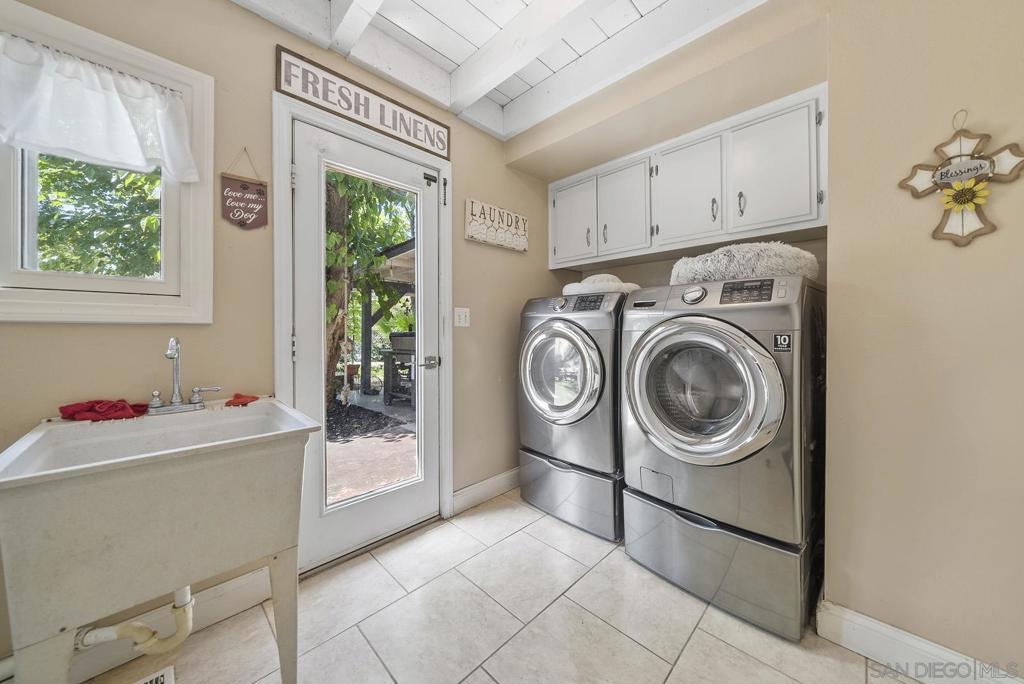 5816 Stallion Oaks Rd