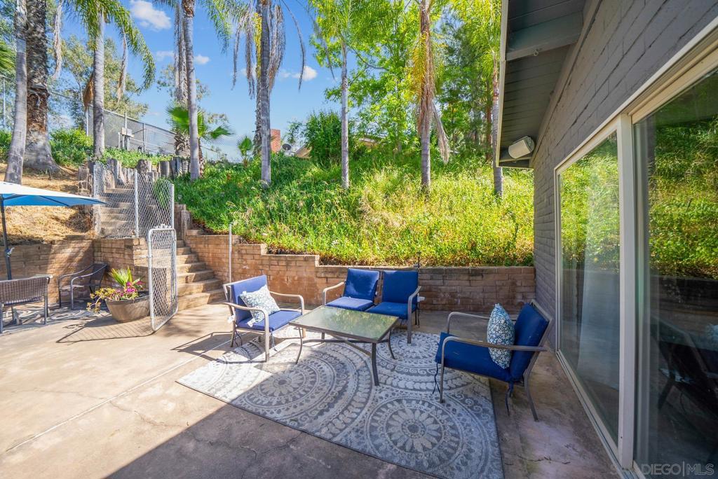 5816 Stallion Oaks Rd