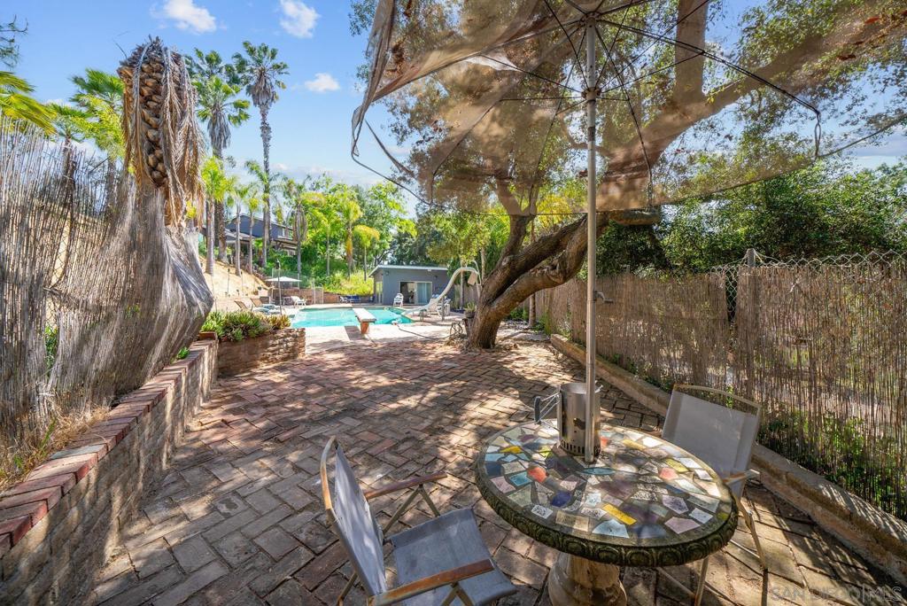 5816 Stallion Oaks Rd