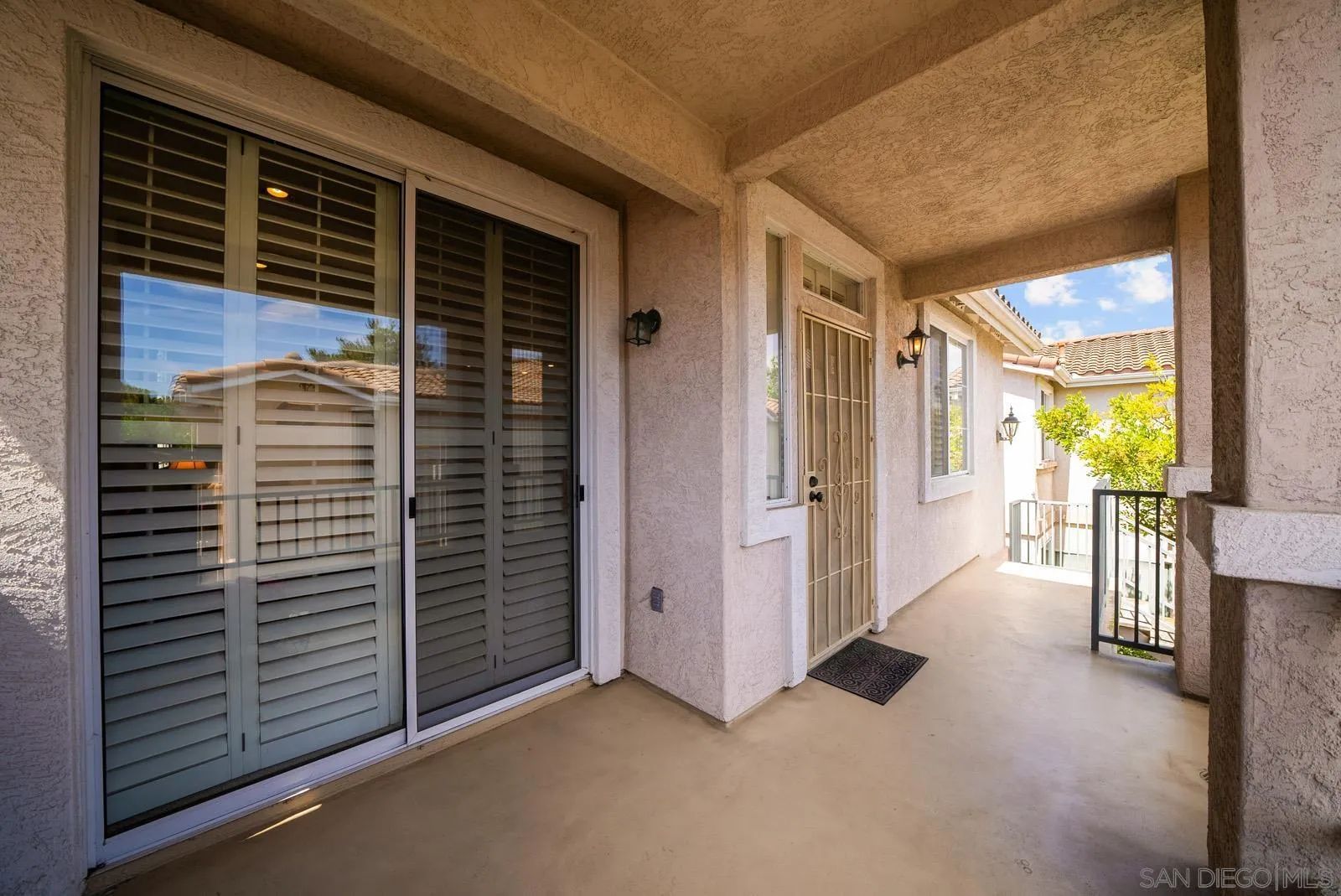 10786 Sabre Hill Dr # 206