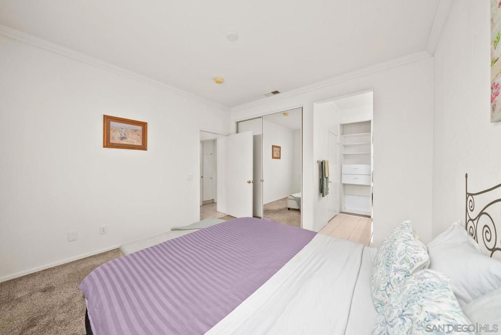 10786 Sabre Hill Dr 206