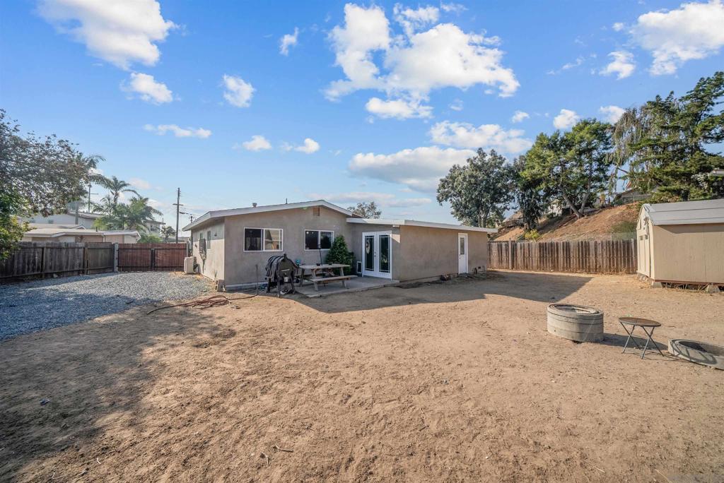4766 Renex Pl