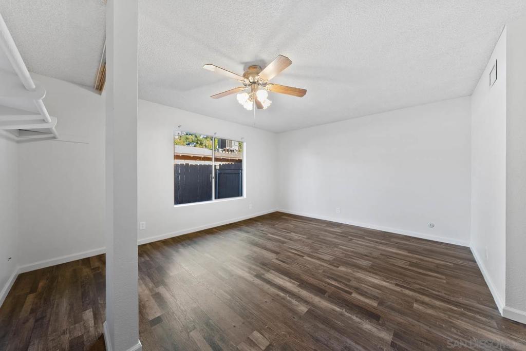 1210 Green Garden Dr 3