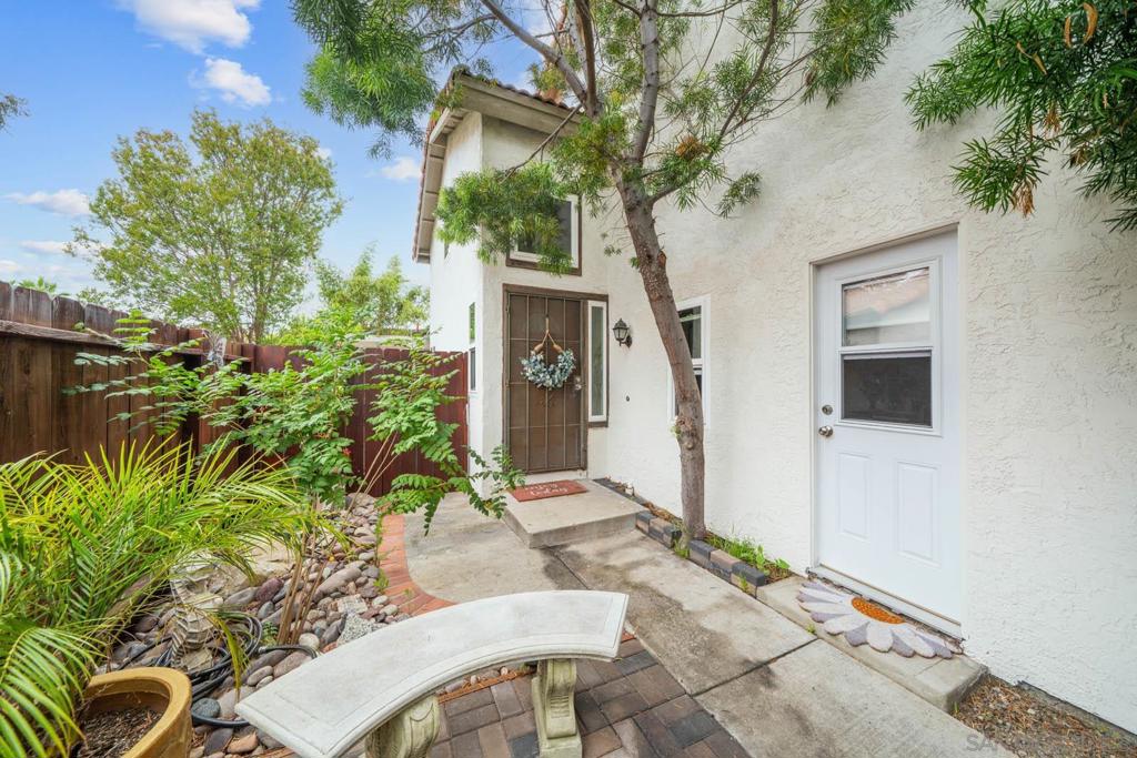 1618 Greenwick Pl