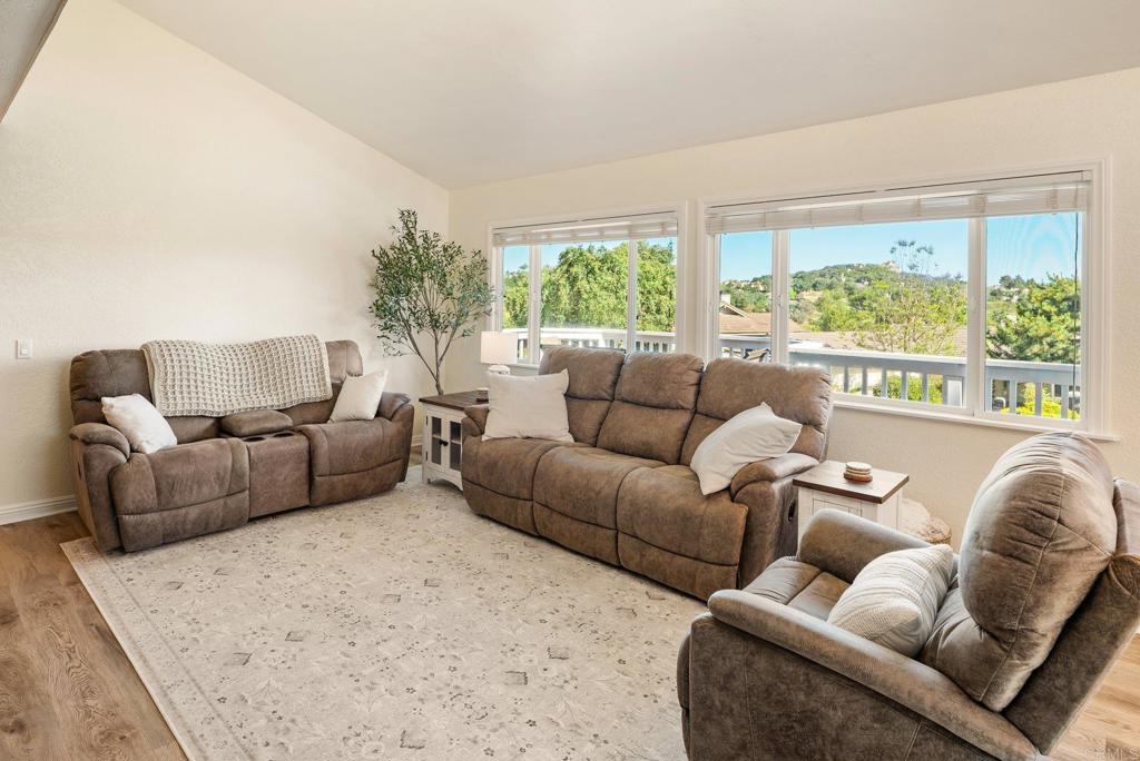 10518 Moon View Way