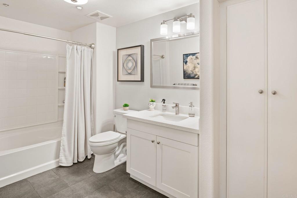 3957 30th Street 211