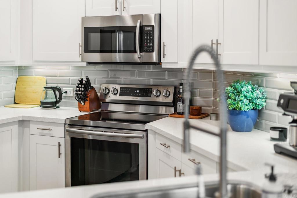 3957 30th Street 211