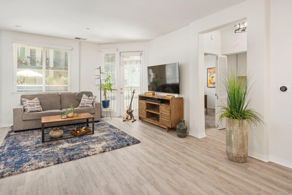 3957 30th Street 211