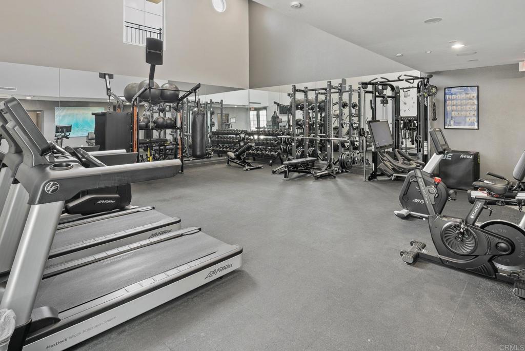 3957 30th Street 211