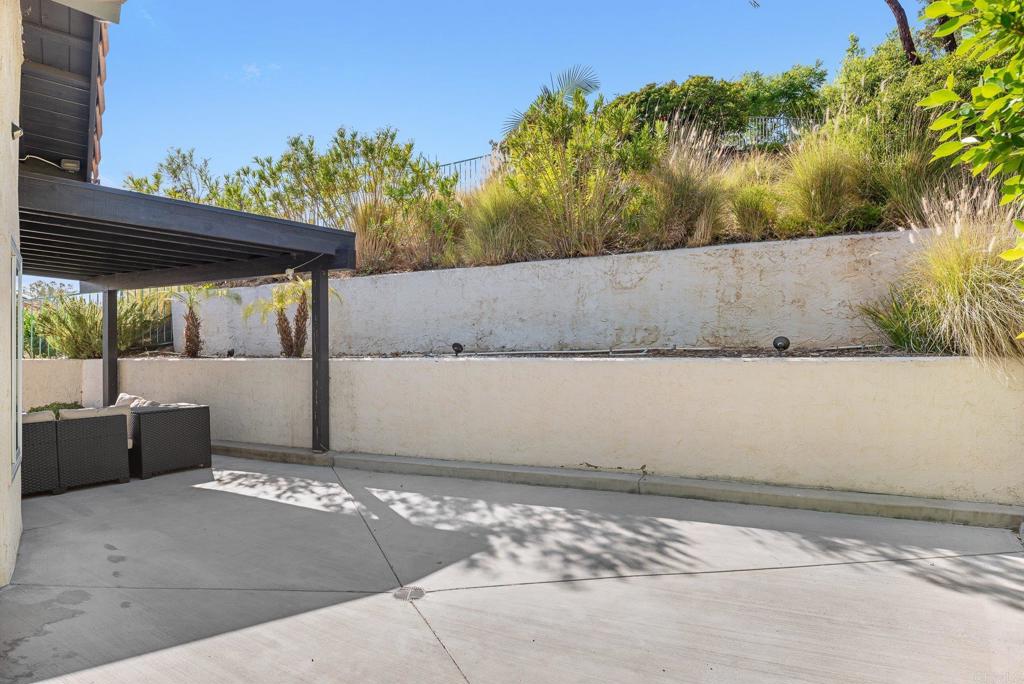 1756 Still Water Glen