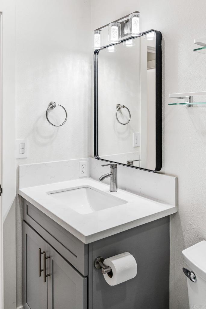 10690 Esmeraldas Drive