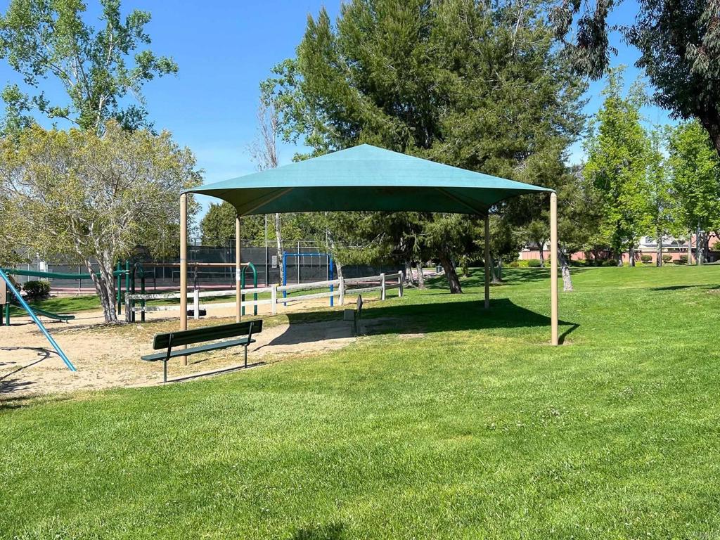 10690 Esmeraldas Drive