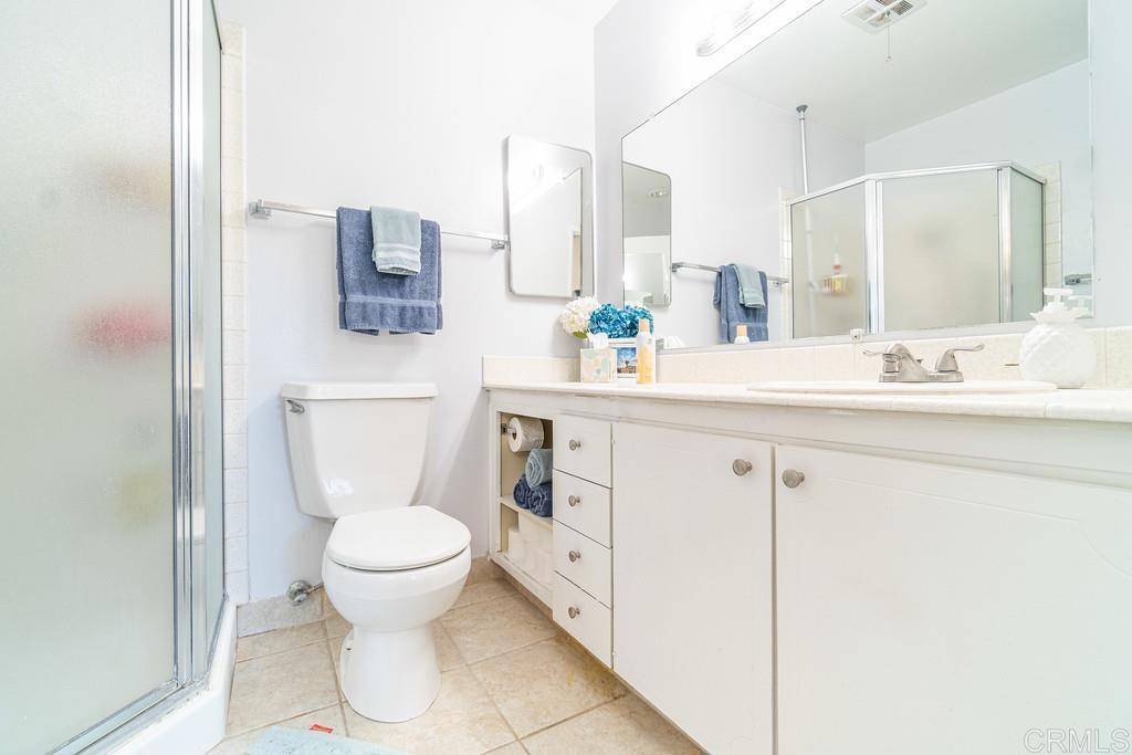 818 E Washington Avenue B