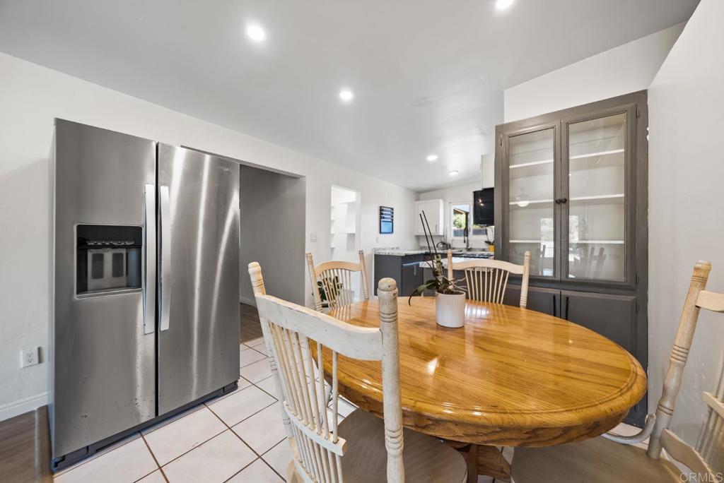 9254 Fairlawn Street