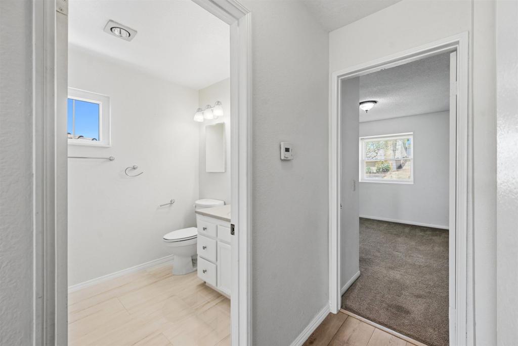 1257 Soria Glen