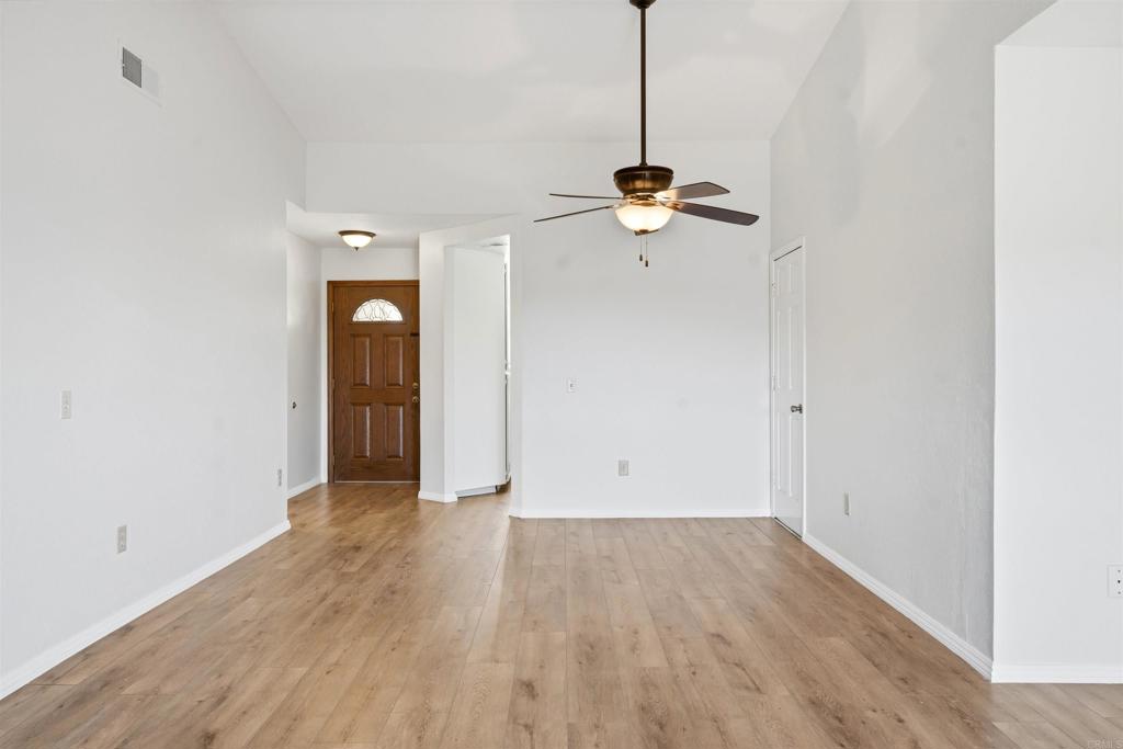 1257 Soria Glen
