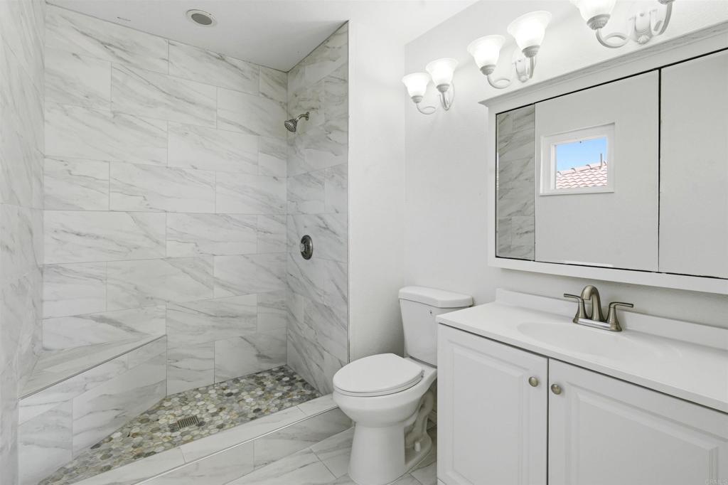 1257 Soria Glen